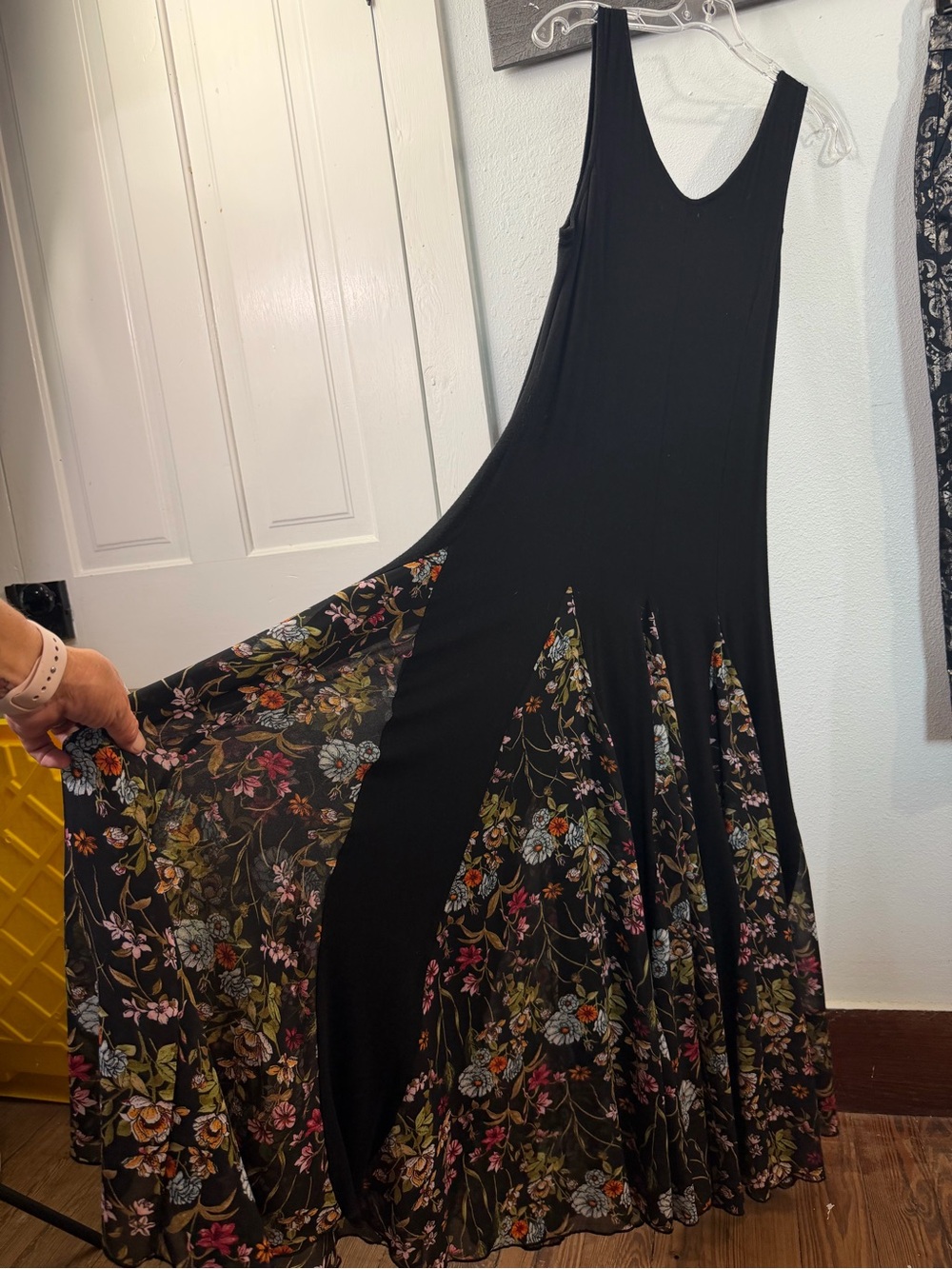 The Pyramid Collection Black Maxi Dress with Floral Panels - Picture 4 of 9